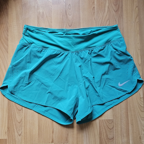 Nike Pants - NWT Nike dry-fit blue running shorts size XL